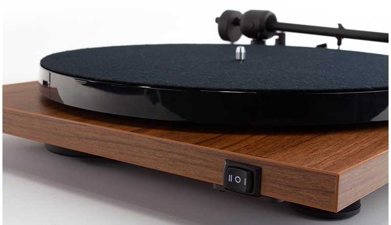 pro-ject-e1-turntable-electronic-speed-change